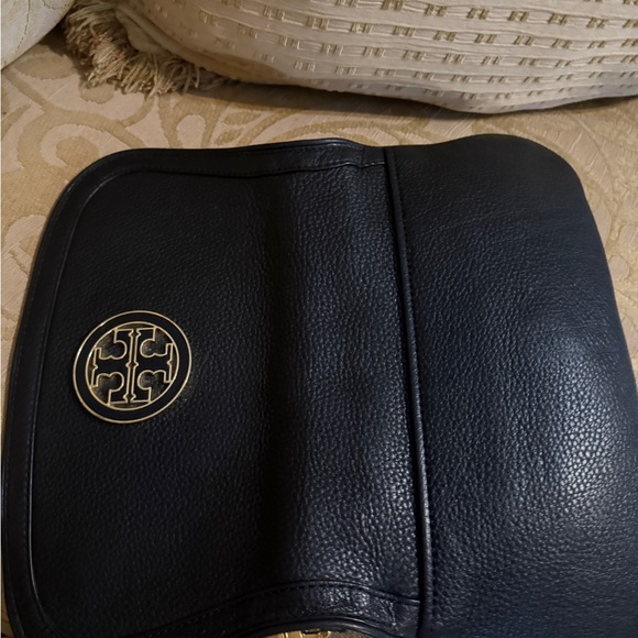 TORY BURCH Black Leather Amanda Logo Clutch Crossbody Chain Link Shoulder EUC - Picture 10 of 16